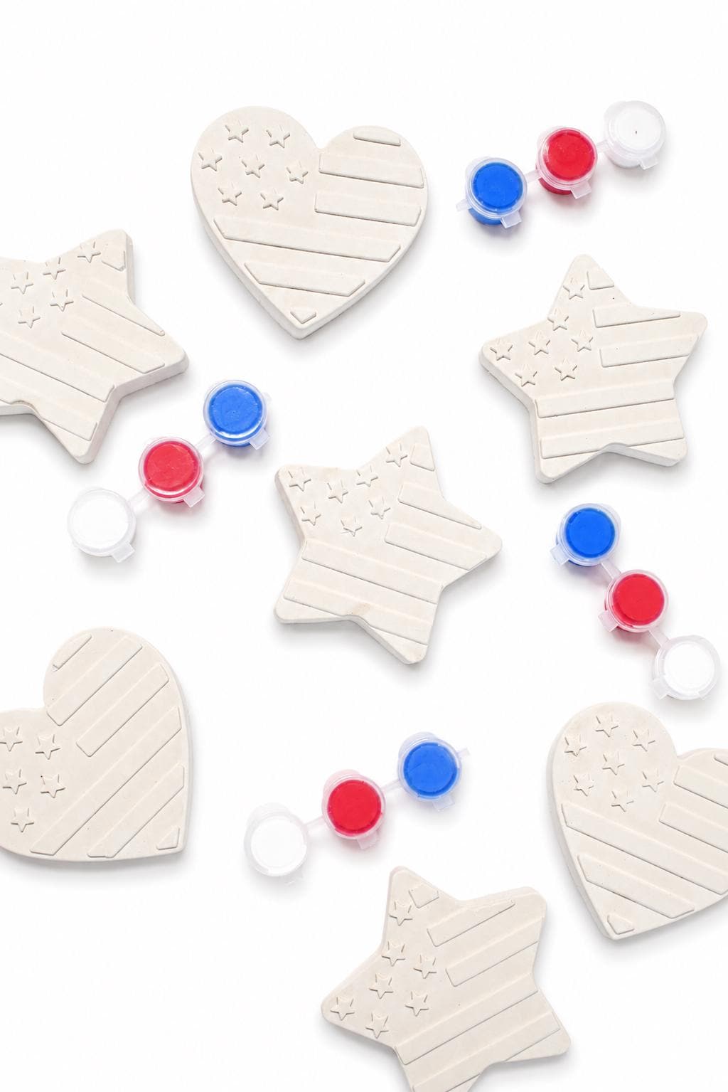 Finished painted patriotic plaster craft