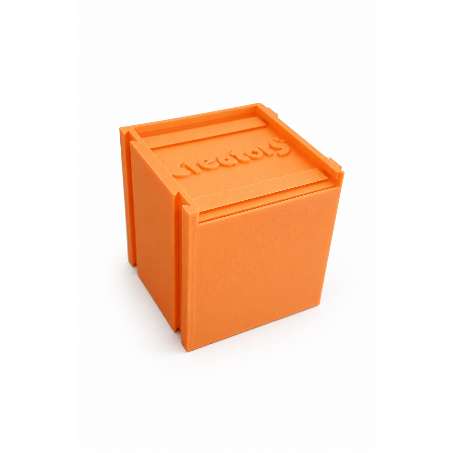 Pet Discovery 3D Puzzle closed case angled view